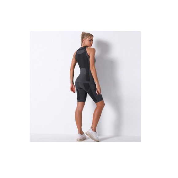 Compression Suit Shorts & Top - Activewear 2 piece set - Bermuda Shorts and Top - Picture 8 of 10